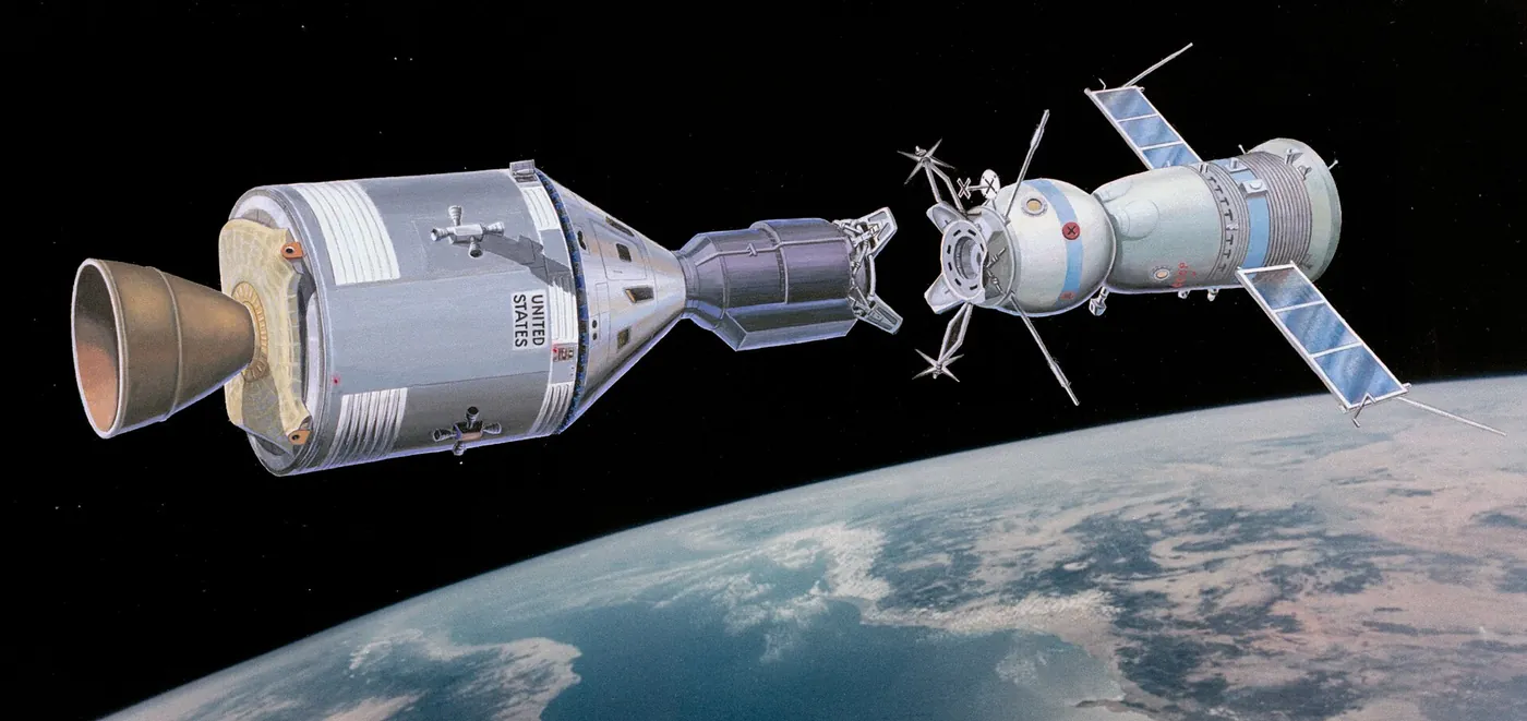 El apretón de manos de Apolo-Soyuz