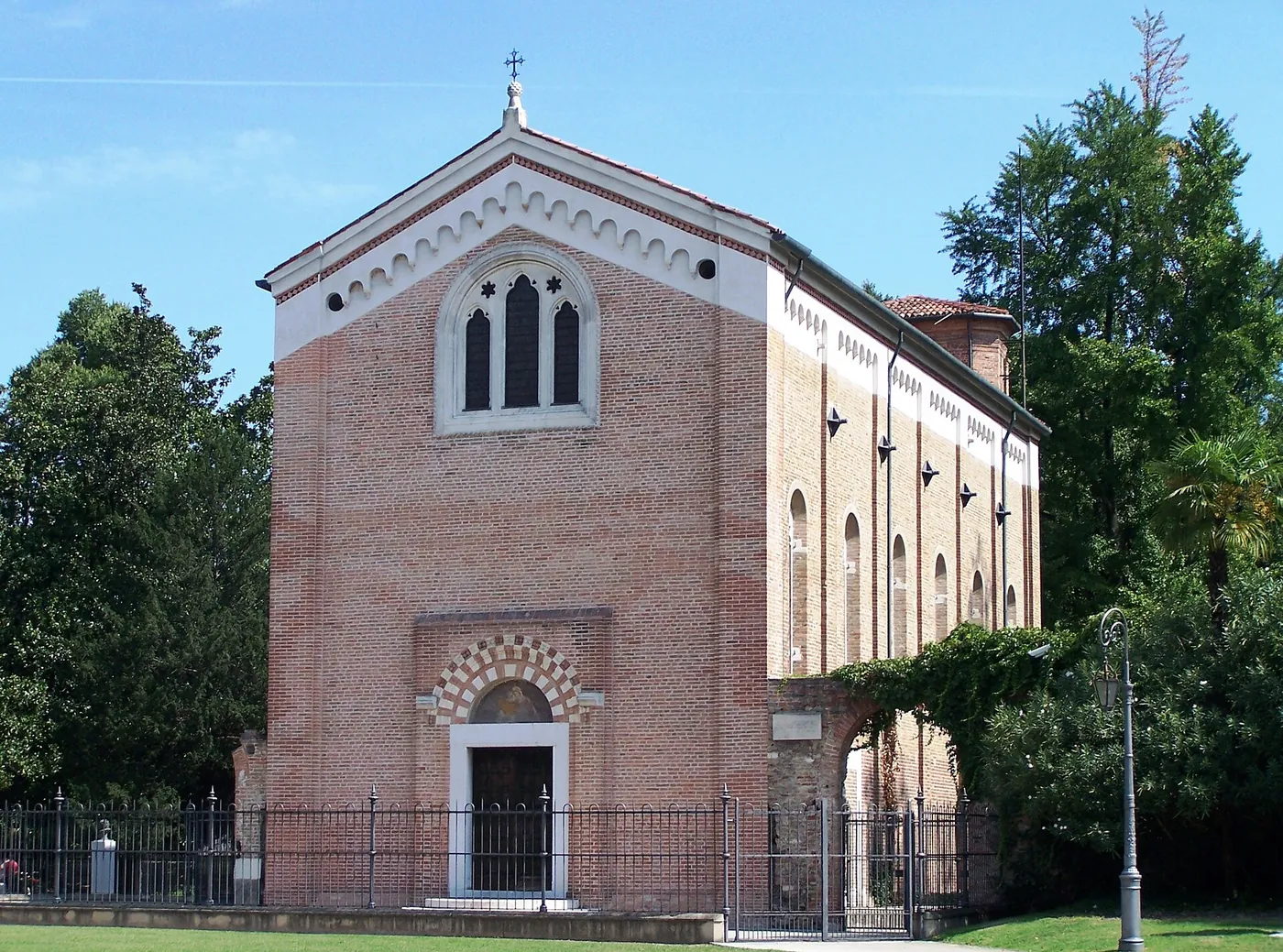 Giotto pinta gente que pesa