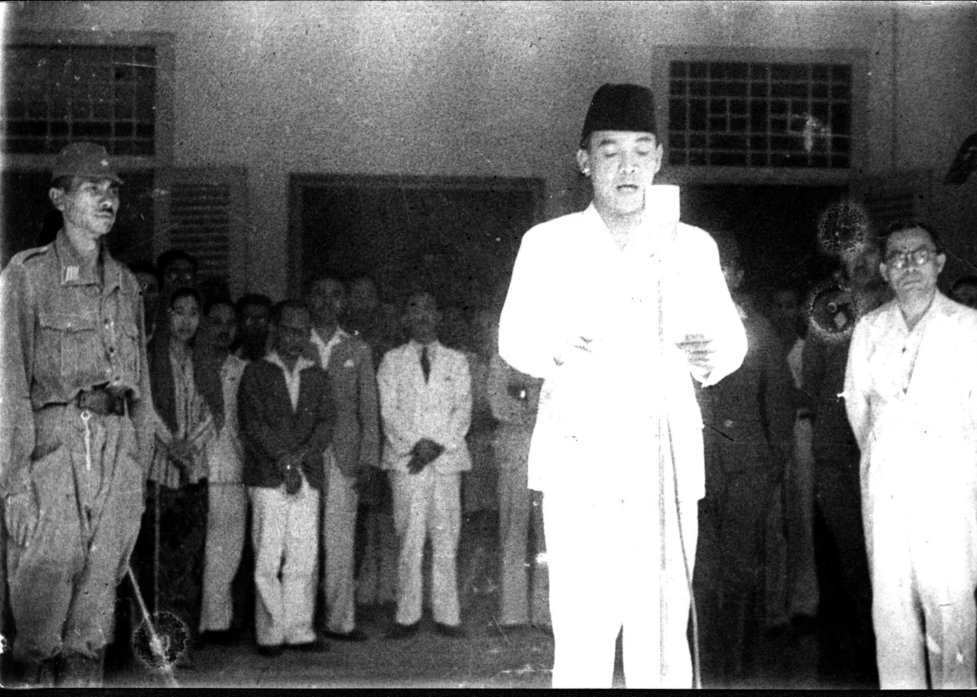 Indonesia declara su independencia