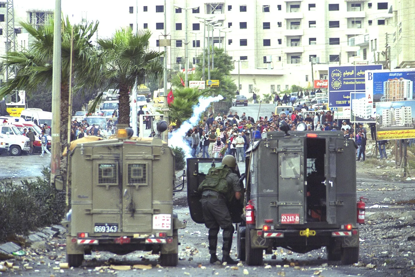Empieza la Segunda Intifada